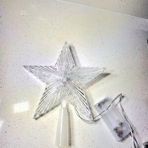 Tree Topper Clear 5 Point Star. Battery Operated. New With Tags